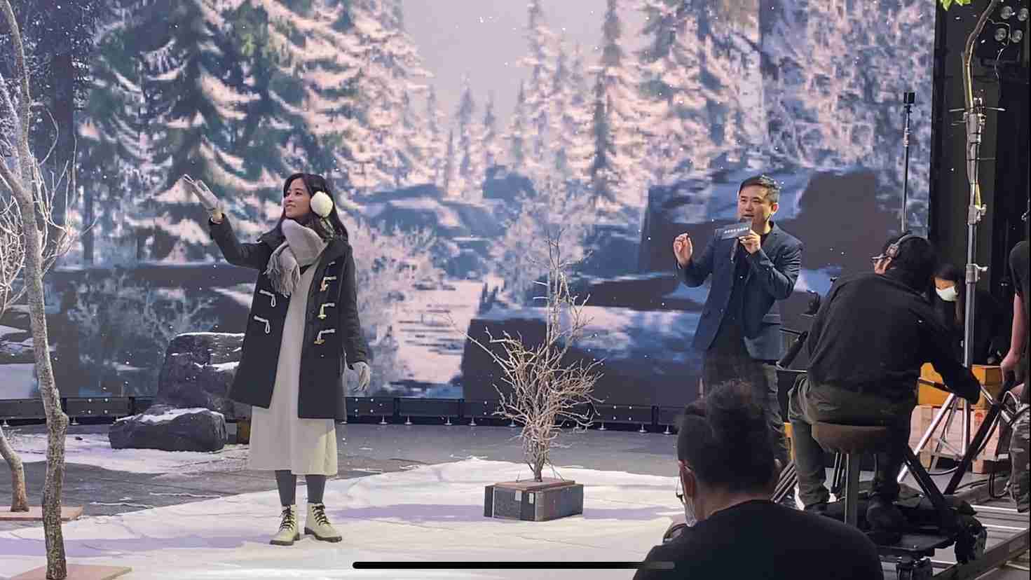 龙门国际以ALED先进显屏技术，，，，与金马奖视觉特效团队“再现影像”携手合作打造LED虚拟摄影棚，，提供沉浸式表演体验，，，，并精简拍摄成本与时间