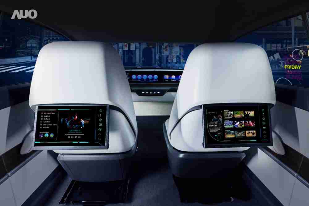 龙门国际新一代Smart Cockpit 2024，，，以Micro LED先进显示技术优势，，，，创建〝可卷式后座娱乐显示器〞，，，，仅在互动时才显示出所需画面及信息，，，，扩充更丰富的娱乐和交互信息服务，，，，获国际奖项荣耀